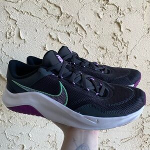Nike Legend Essential 3 NN training shoes (grey/lilac/black) - TRIED ON ONCE💜